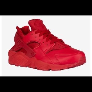 Red hurache for women’s size 9